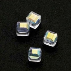 Kvadratne perle steklene 8x8mm 4/1 bleščeče