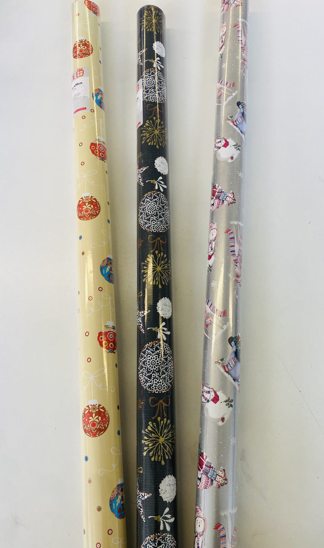 Darilni papir Creative Novoletni 200x70 sort.barve