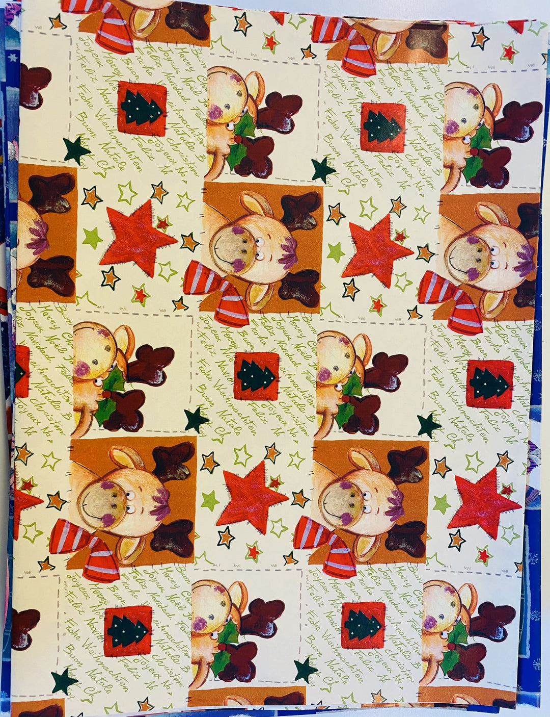 PAPIR OVOJNI NOVOLETNI V POLI 70X100CM