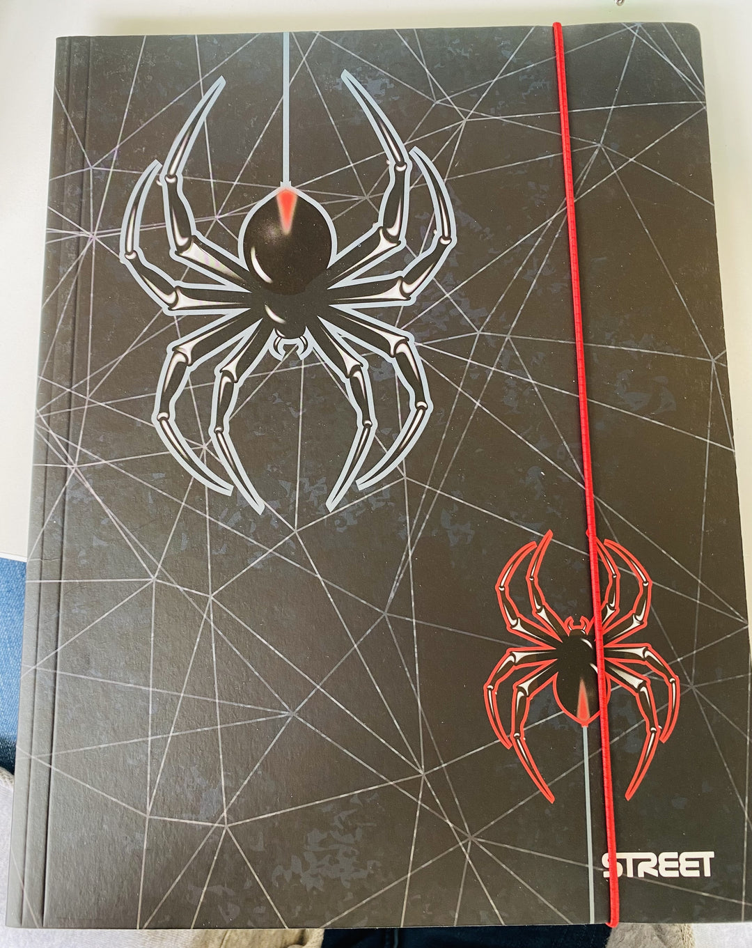 Mapa z elastiko Street sort. A4